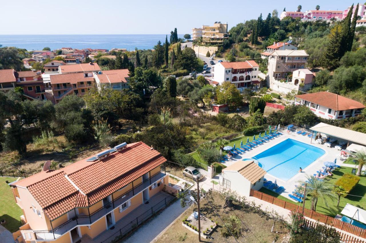 Odysseus Apartments By Hotelius Agios Gordios  Exterior photo